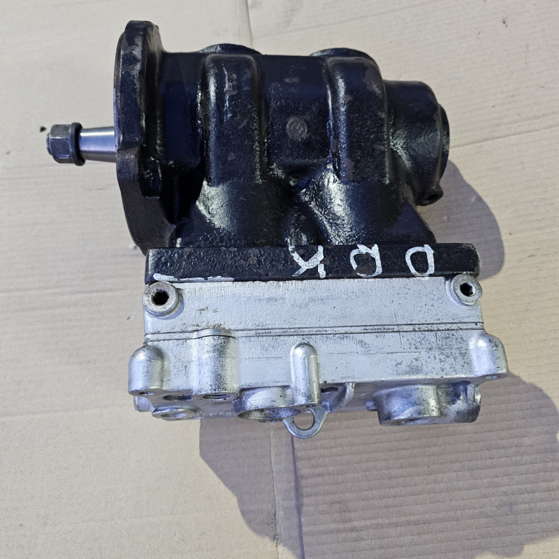Компресор повітряний Renault Dixi Volvo fm13 fh12 WABCO 9125140090 Компресор повітряний Renault Dixi Volvo fm13 fh12 WABCO 9125140090