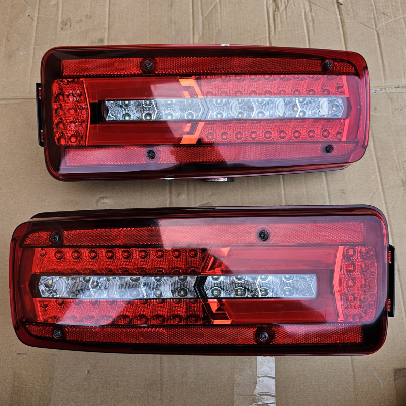 Ліхтар задній світлодіодний MAN TGX TGS 81252256563 / 81252256565