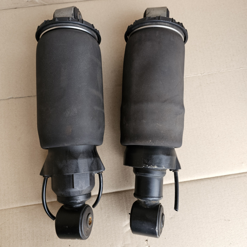 Пневмо Подушка кабіни задня права 85417226089 MAN TGX/TG3