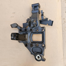 1922167 DAF 106 XF Кронштейн ресори лівий