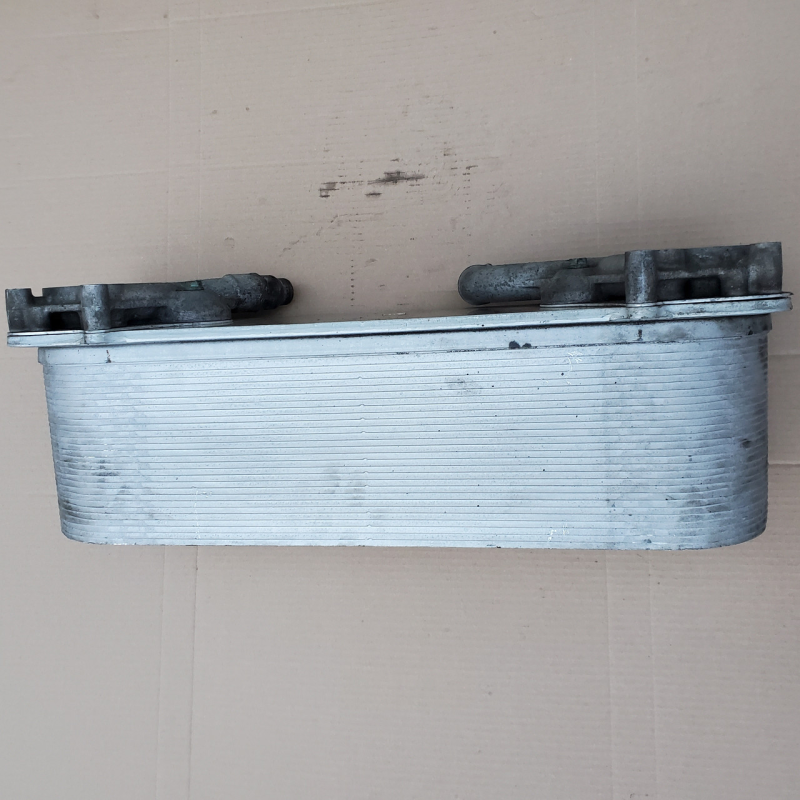 Теплообмінник масляный MAN TGX TGS euro 6
Теплообмінник MAN 51095403044