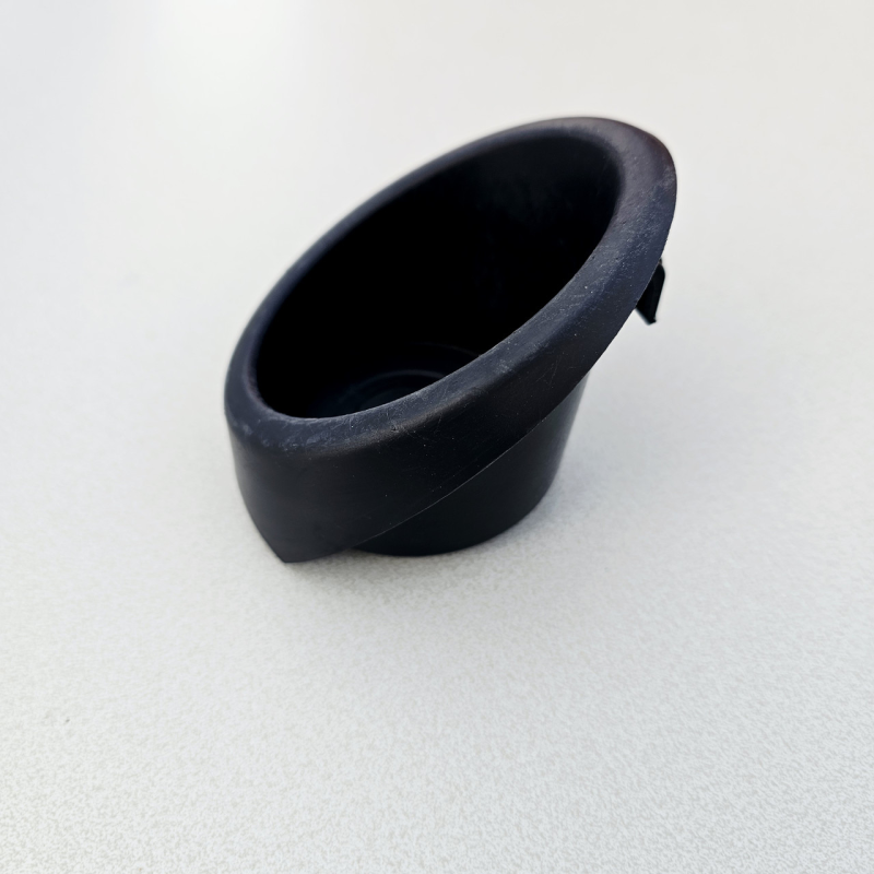 Підстаканник MERCEDES ACTROS MP4 A9606893431 Підстаканник MERCEDES ACTROS MP4 A9606893431